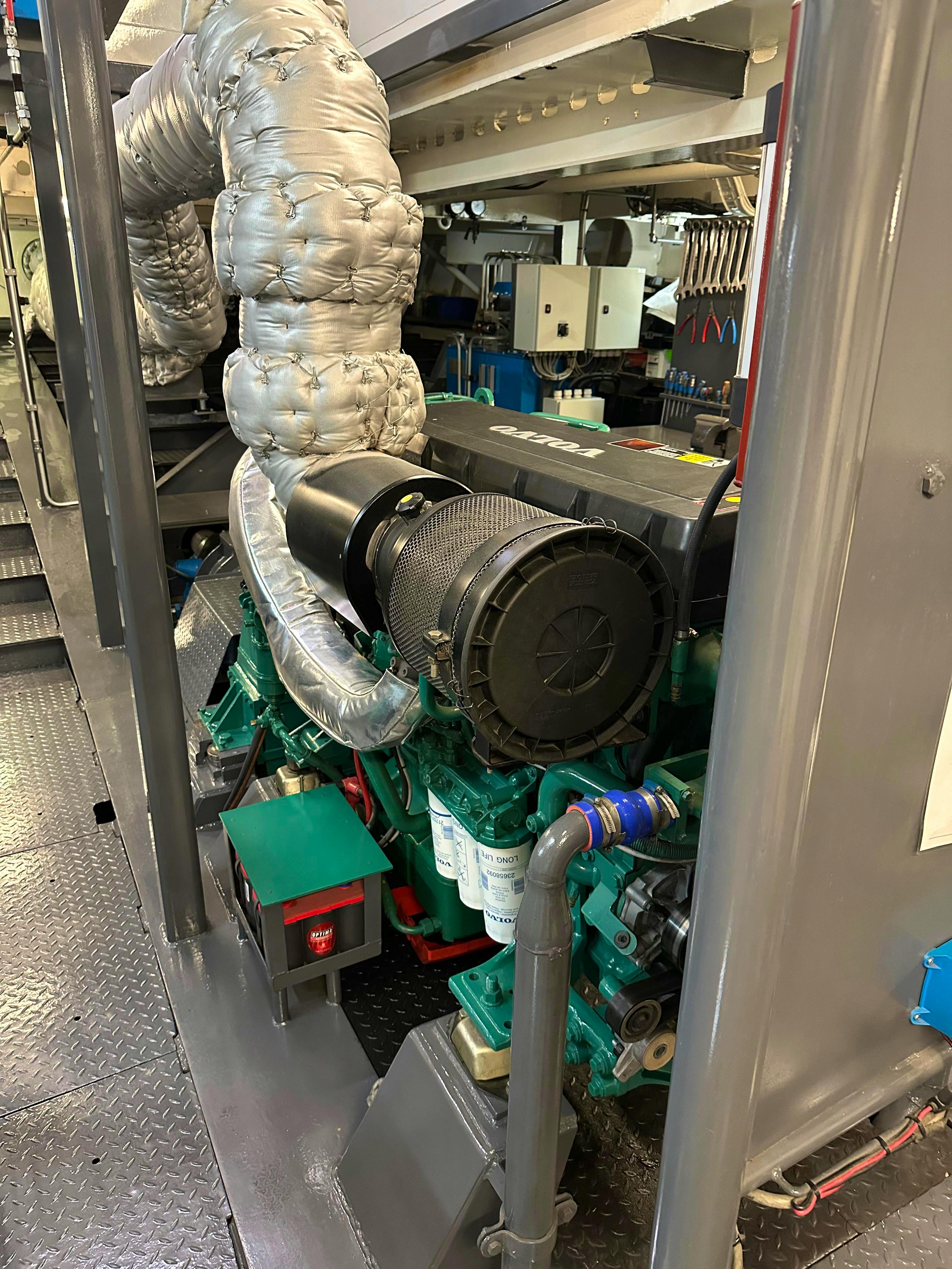 Replay — thumbnail 3