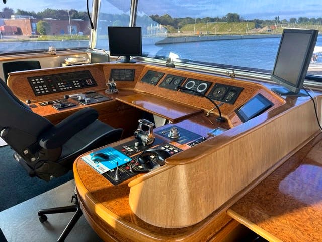 Festine Vere — thumbnail 4