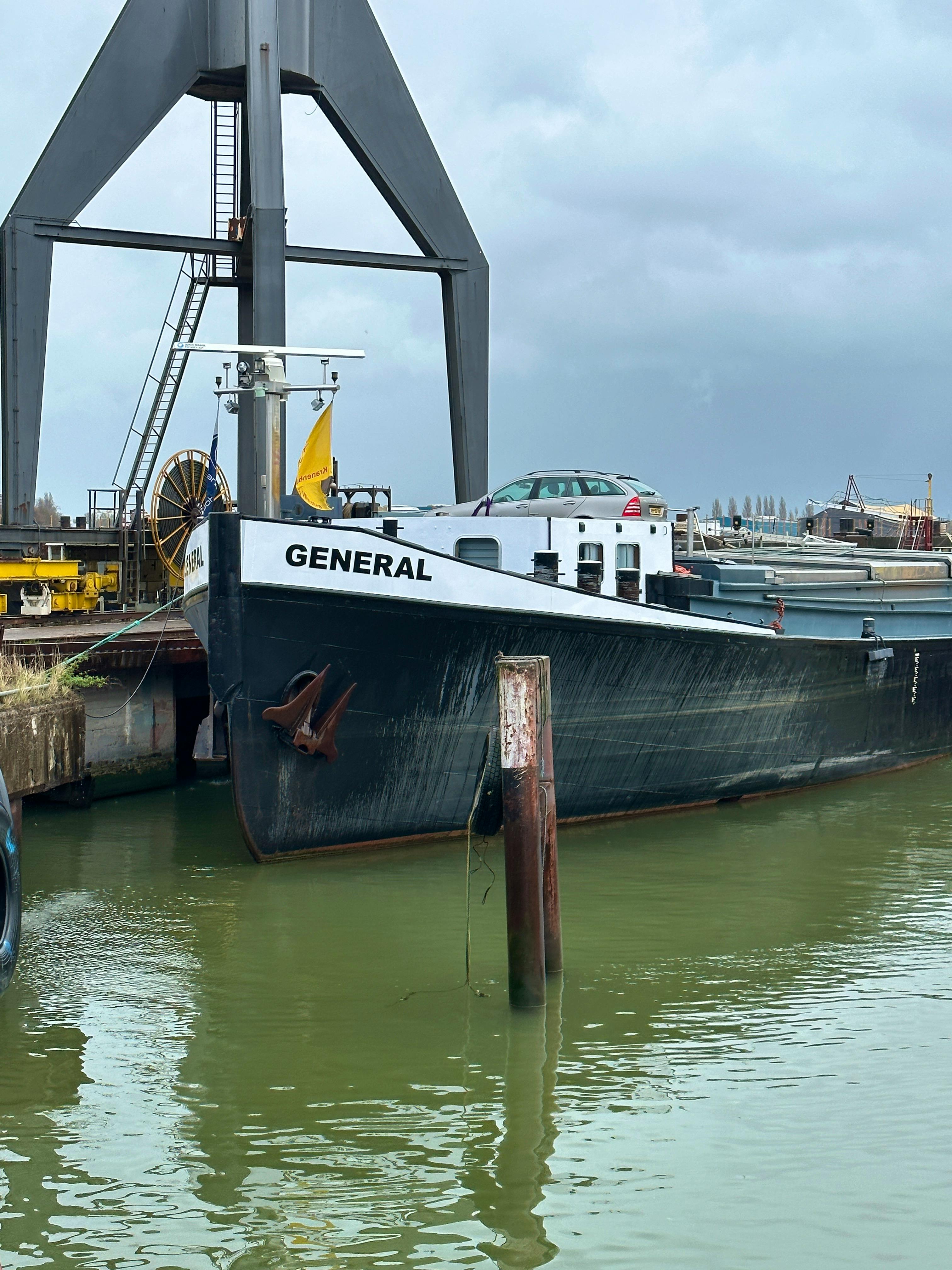 General — thumbnail 3