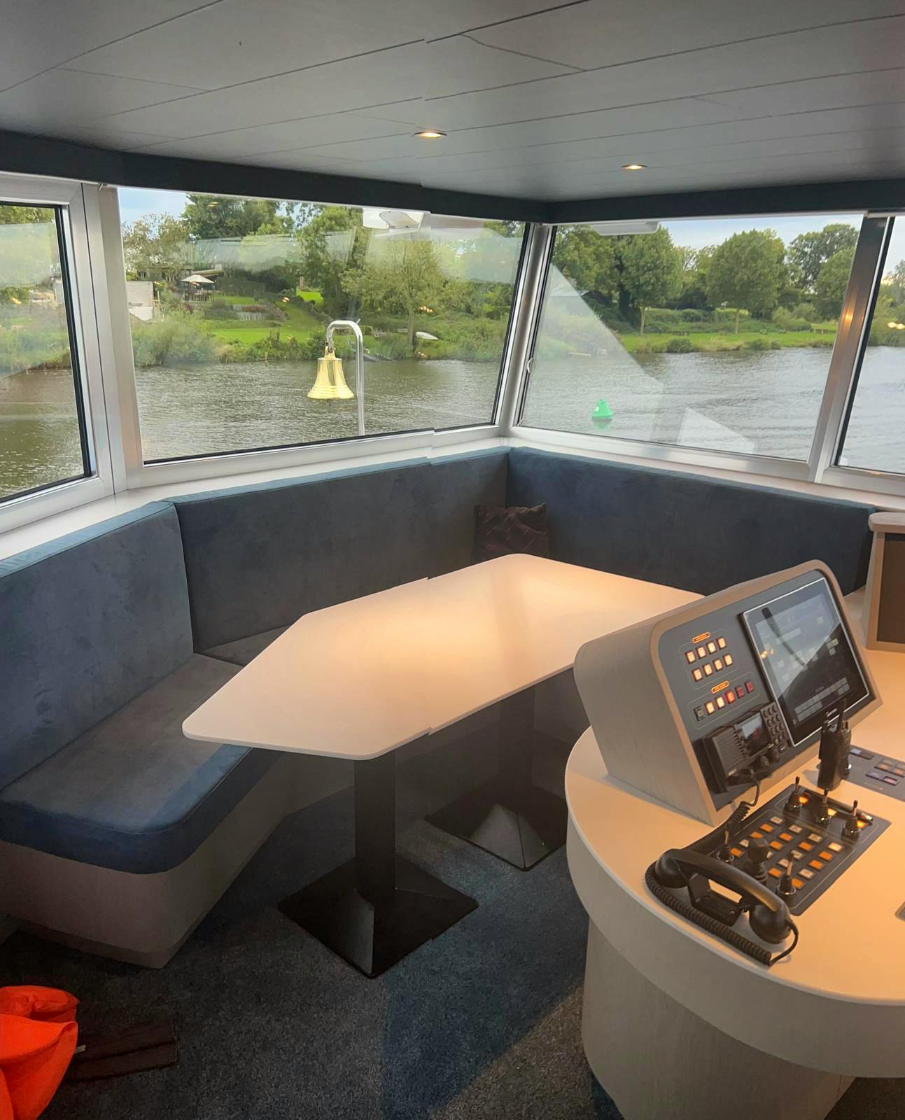 Compari — thumbnail 5