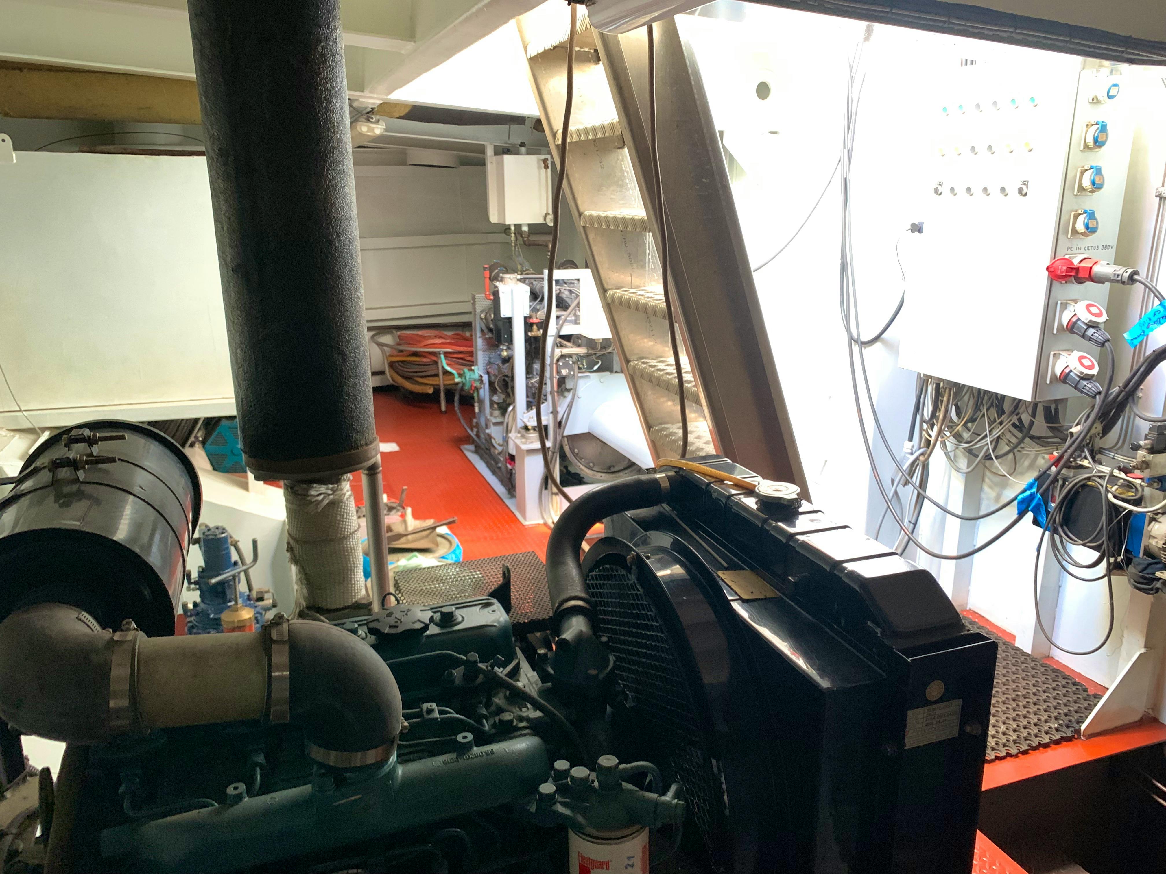 Cyrius — thumbnail 4