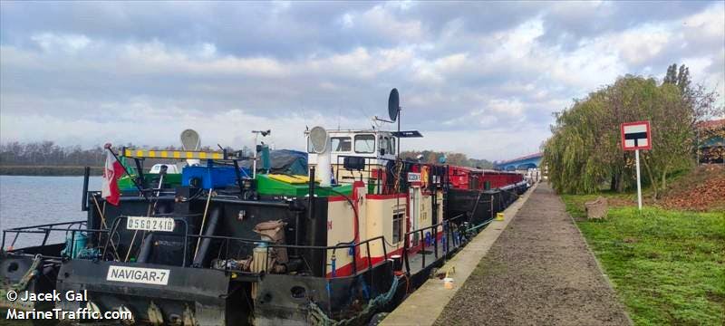 Navigar 7 — thumbnail 2